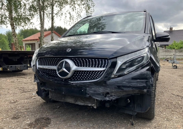 Mercedes-Benz Klasa V cena 157000 przebieg: 175000, rok produkcji 2019 z Darłowo małe 79